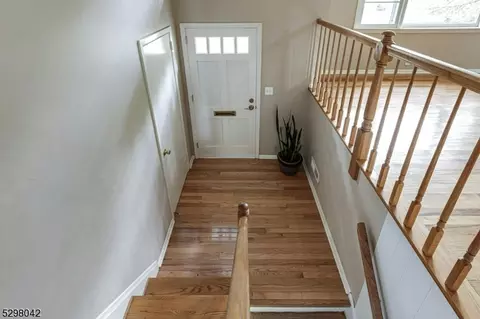 41 Robbins Ave, Berkeley Heights, NJ 07922 photo 5