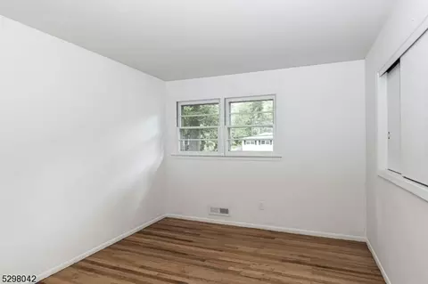 41 Robbins Ave, Berkeley Heights, NJ 07922 photo 21