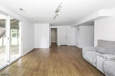 41 Robbins Ave, Berkeley Heights, NJ 07922 photo 26