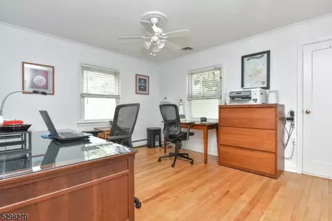 712 Paramus Rd, Paramus, NJ 07652 photo 11