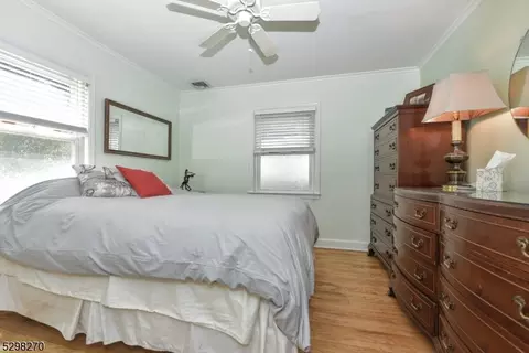 712 Paramus Rd, Paramus, NJ 07652 photo 9