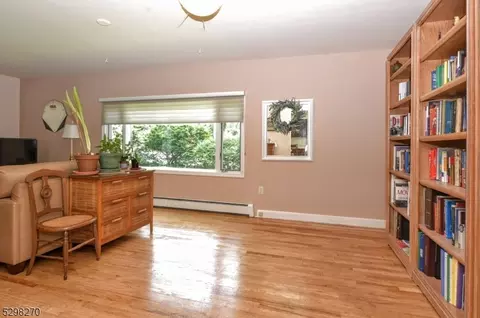 712 Paramus Rd, Paramus, NJ 07652 photo 7