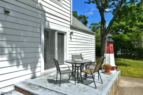 712 Paramus Rd, Paramus, NJ 07652 photo 2