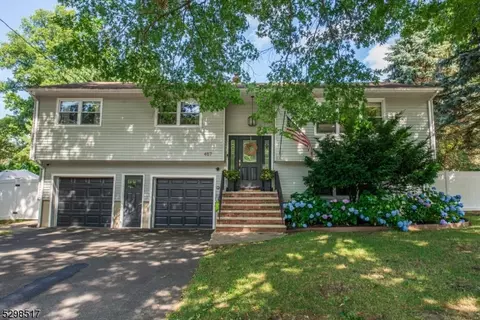 487 Goffle Rd, Wyckoff, NJ 07481