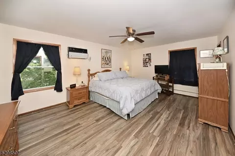 722 Chimes Rd, Paramus, NJ 07652 photo 13