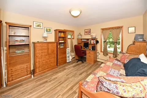 722 Chimes Rd, Paramus, NJ 07652 photo 17