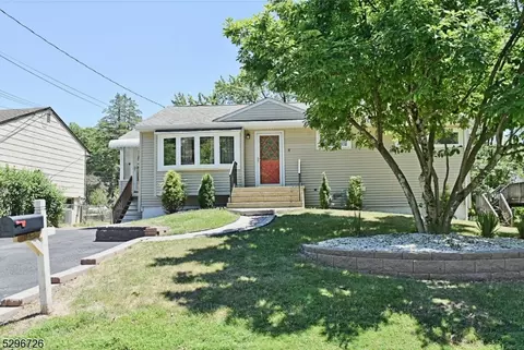 76 W Lincoln Ave, Rockaway, NJ 07866