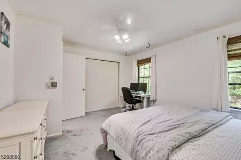 1005 Maplecrest Rd, Edison, NJ 08820 photo 29