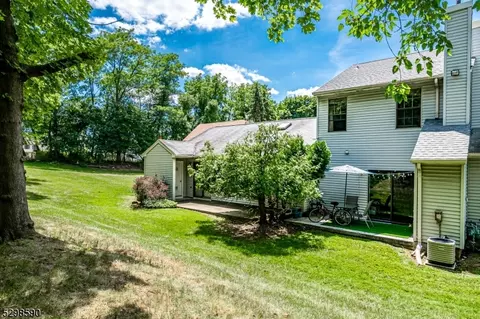 1005 Maplecrest Rd, Edison, NJ 08820 photo 37
