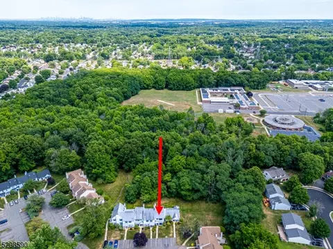 1005 Maplecrest Rd, Edison, NJ 08820 photo 42