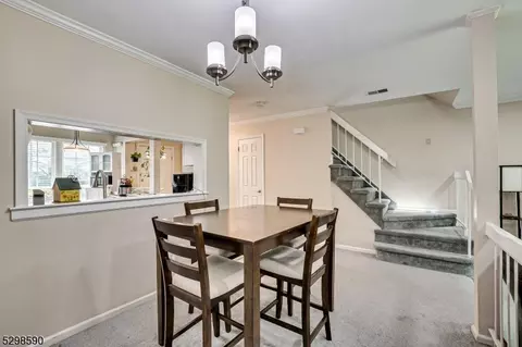 1005 Maplecrest Rd, Edison, NJ 08820 photo 18