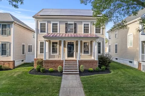 109 George St, Robbinsville Twp, NJ 08691