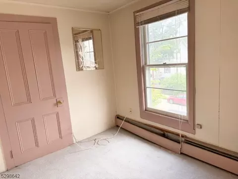 Bedroom - 7 Brown St, Flemington, NJ 08822 photo 2 of 4