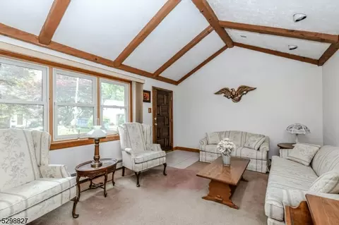 3 Maple St, Clark, NJ 07066 photo 5