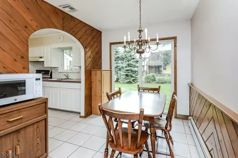 3 Maple St, Clark, NJ 07066 photo 8