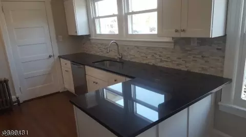 283 E Main St, Somerville, NJ 08876 photo 2