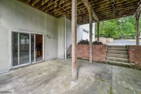 2 Karen Ct, Wayne, NJ 07470 photo 41