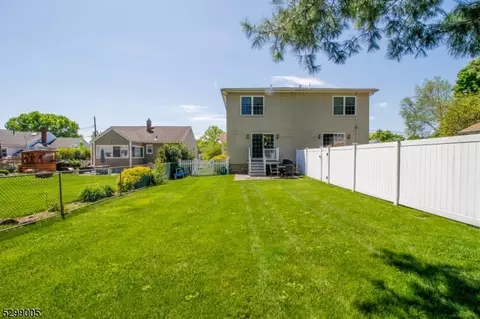 516 Centre St, Nutley, NJ 07110 photo 24