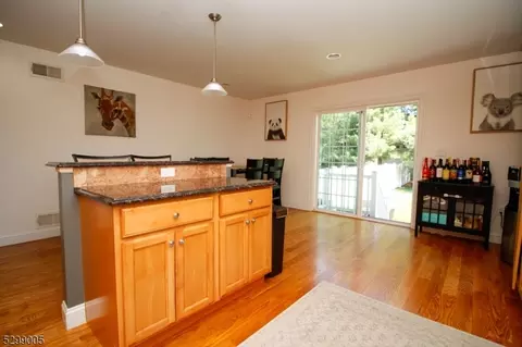 516 Centre St, Nutley, NJ 07110 photo 10
