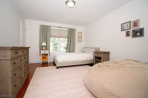 516 Centre St, Nutley, NJ 07110 photo 17