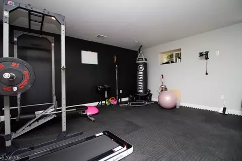 516 Centre St, Nutley, NJ 07110 photo 20