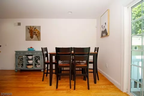 516 Centre St, Nutley, NJ 07110 photo 12