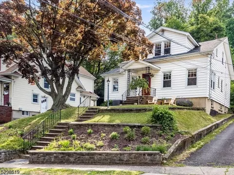 13 Valley Way, West Orange, NJ 07052