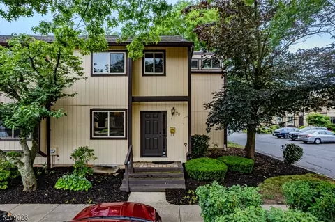70 Chelsea Way, Bridgewater, NJ 08807