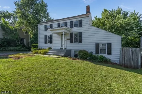 41 Capner St, Flemington, NJ 08822