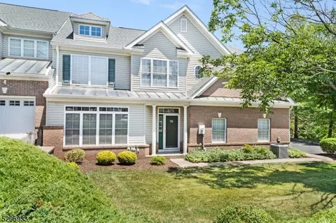 76 Loft Dr, Bridgewater, NJ 08807