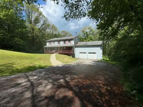 45 Deckertown Tpke, Montague, NJ 07827