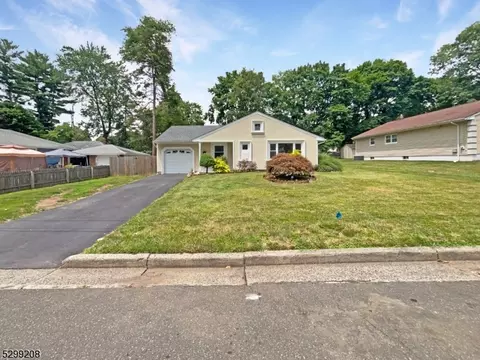 1429 Melvin Pl, Plainfield, NJ 07060