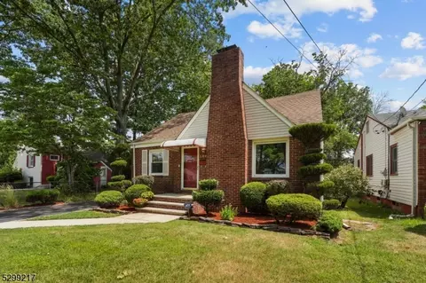 1442 E Front St, Plainfield, NJ 07062 photo 4
