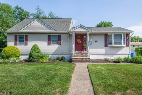 18 Stylon Rd, Wayne, NJ 07470