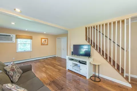 18 Stylon Rd, Wayne, NJ 07470 photo 7