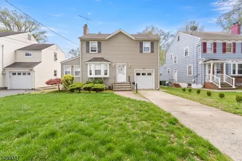 270 E 4th Ave, Roselle, NJ 07203