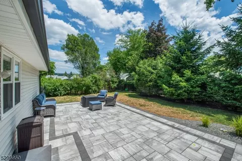 8 Furno Pl, Wayne, NJ 07470 photo 20