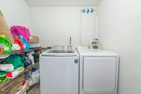 8 Furno Pl, Wayne, NJ 07470 photo 19