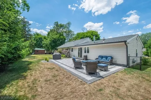 8 Furno Pl, Wayne, NJ 07470 photo 21