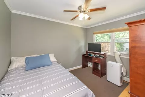 8 Furno Pl, Wayne, NJ 07470 photo 16