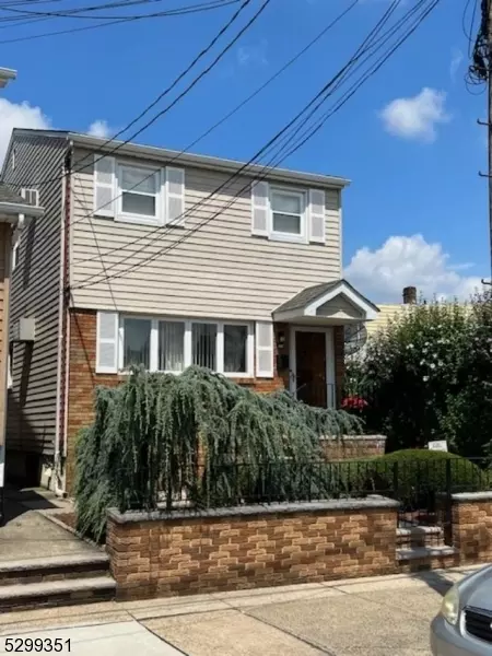 55 Brighton Ave, Kearny, NJ 07032