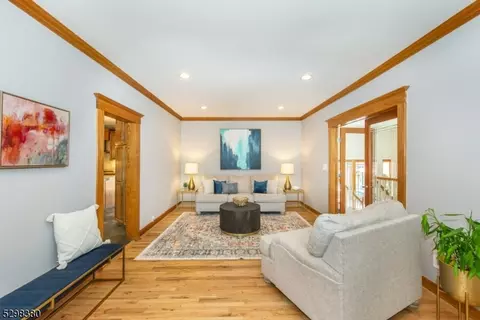 801 Pascack Rd, Paramus, NJ 07652 photo 16