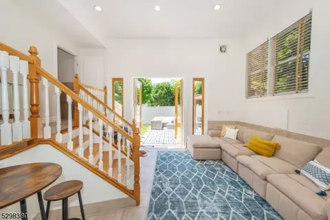 801 Pascack Rd, Paramus, NJ 07652 photo 22