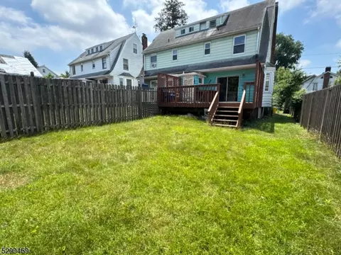 481 Terhune St, Teaneck, NJ 07666