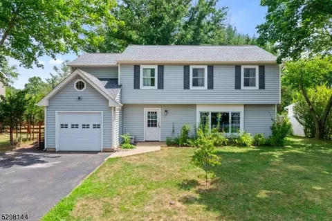 616 Danley Ln, Hillsborough, NJ 08844