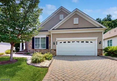 293 Blairsden Ct, Franklin Twp, NJ 08873