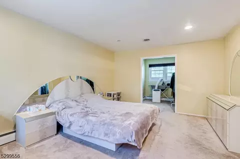 5 Hazel Ave, Edison, NJ 08820 photo 22