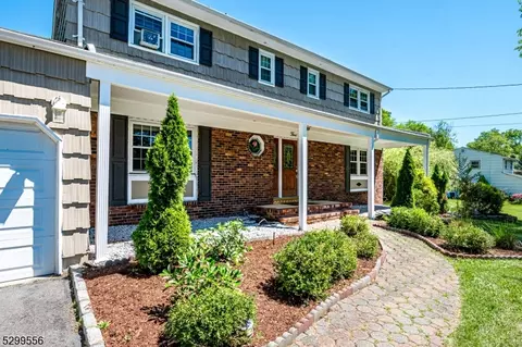 5 Hazel Ave, Edison, NJ 08820 photo 3