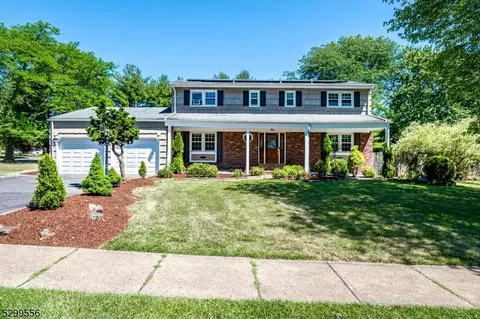 5 Hazel Ave, Edison, NJ 08820 photo 2