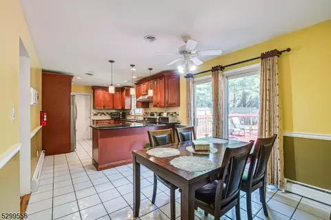 5 Hazel Ave, Edison, NJ 08820 photo 13
